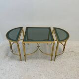 Table basse néoclassique en laiton et verre fumé, 1970