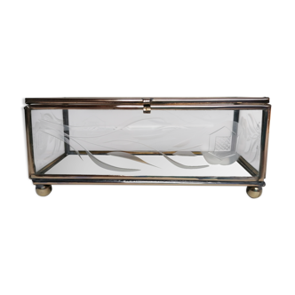 Boîte à bijoux verre ciselé et laiton