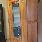 Wardrobe in solid oak