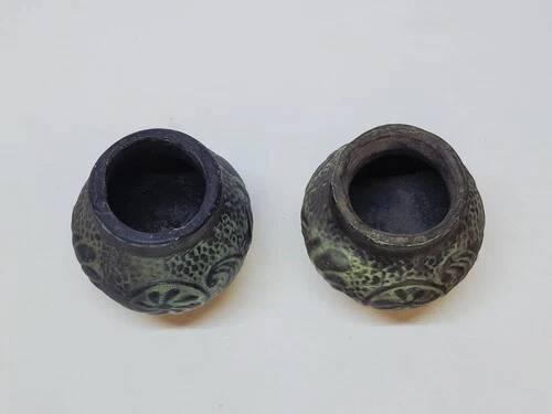 Paire de petits vases décoratifs en terre cuite style grèce antique