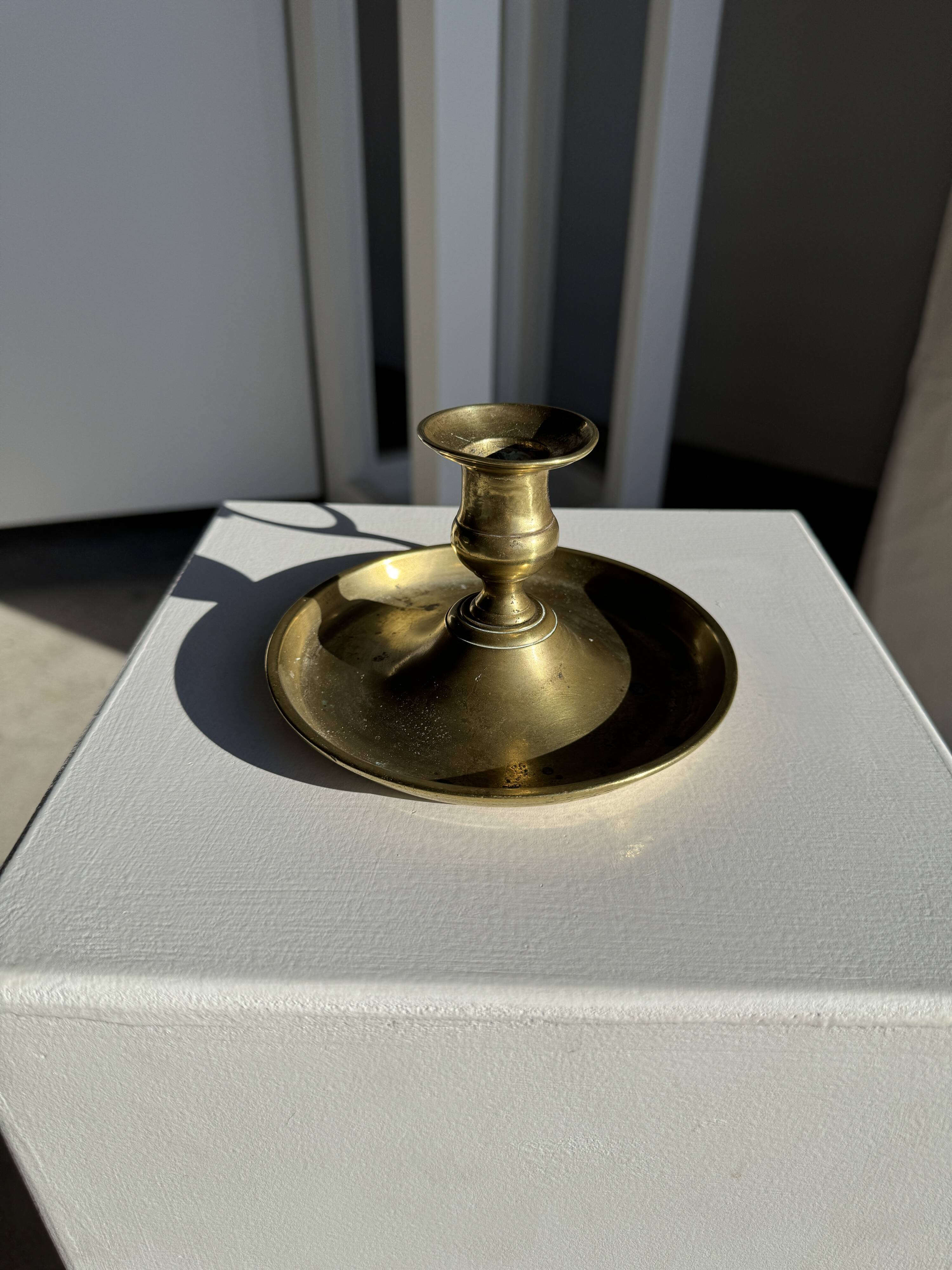 Antique gold hand candlestick H8 D14