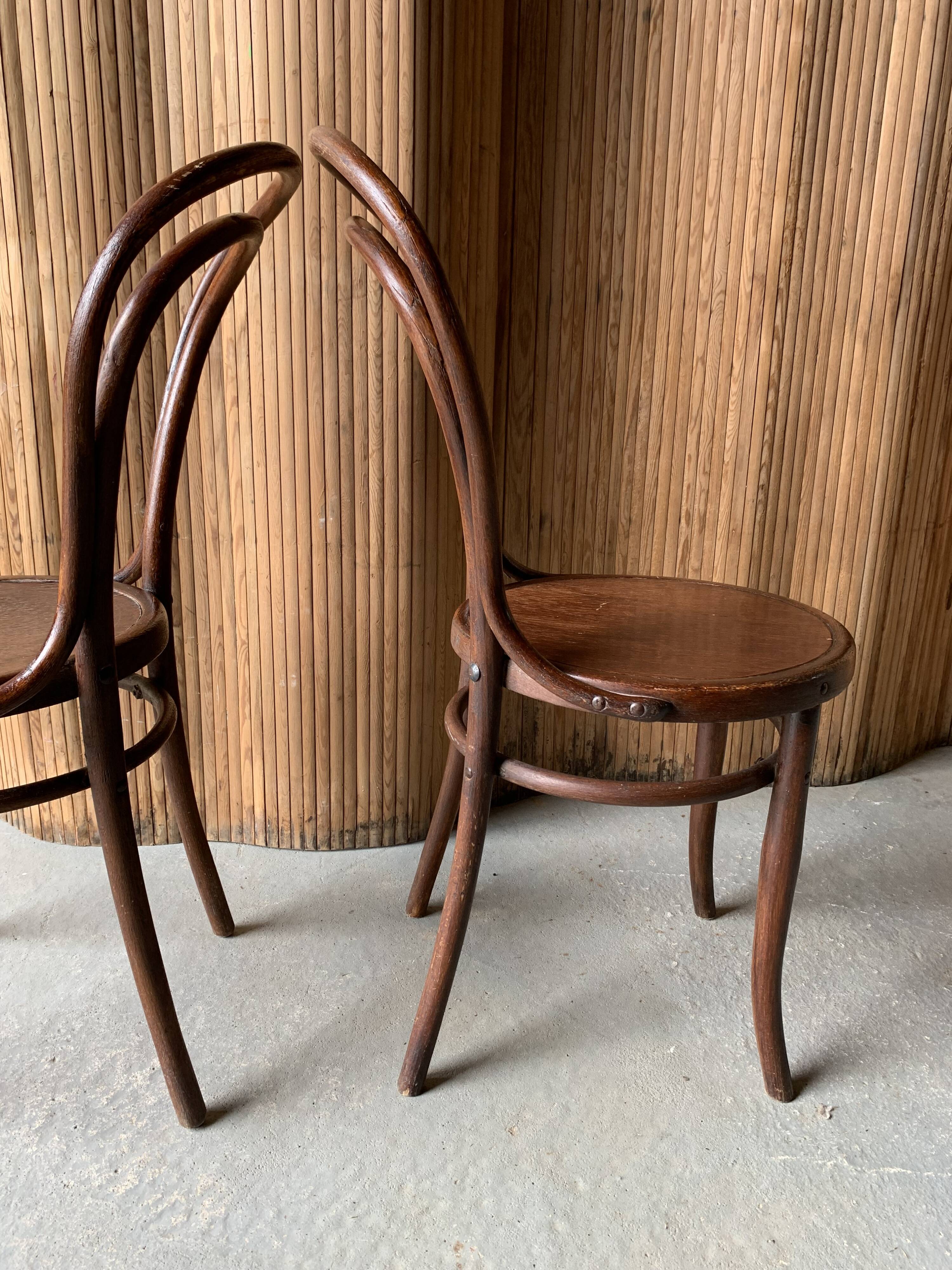 Set of 4 Thonet chairs