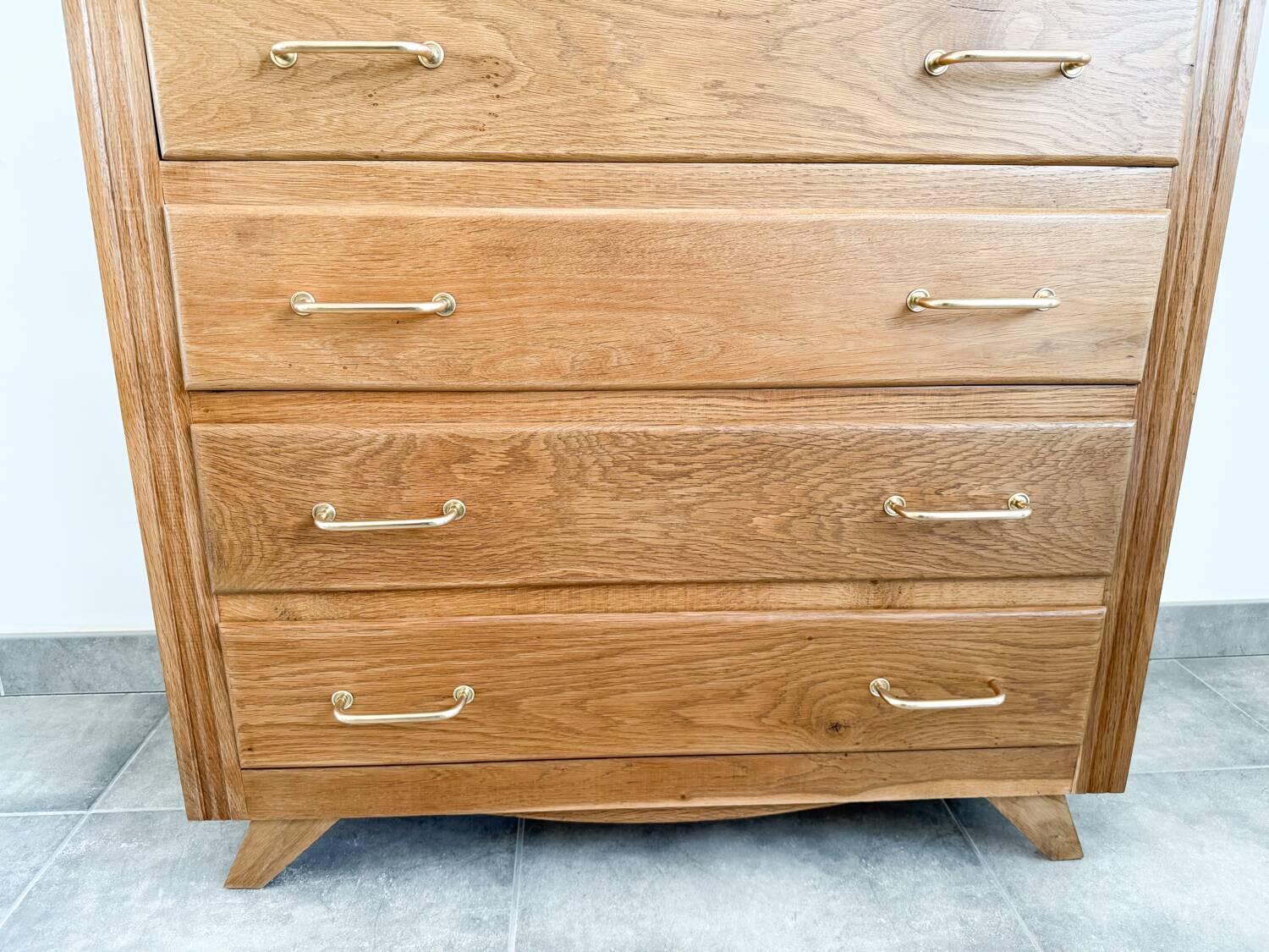 4-drawer chest of drawers, compass feet from the 50s