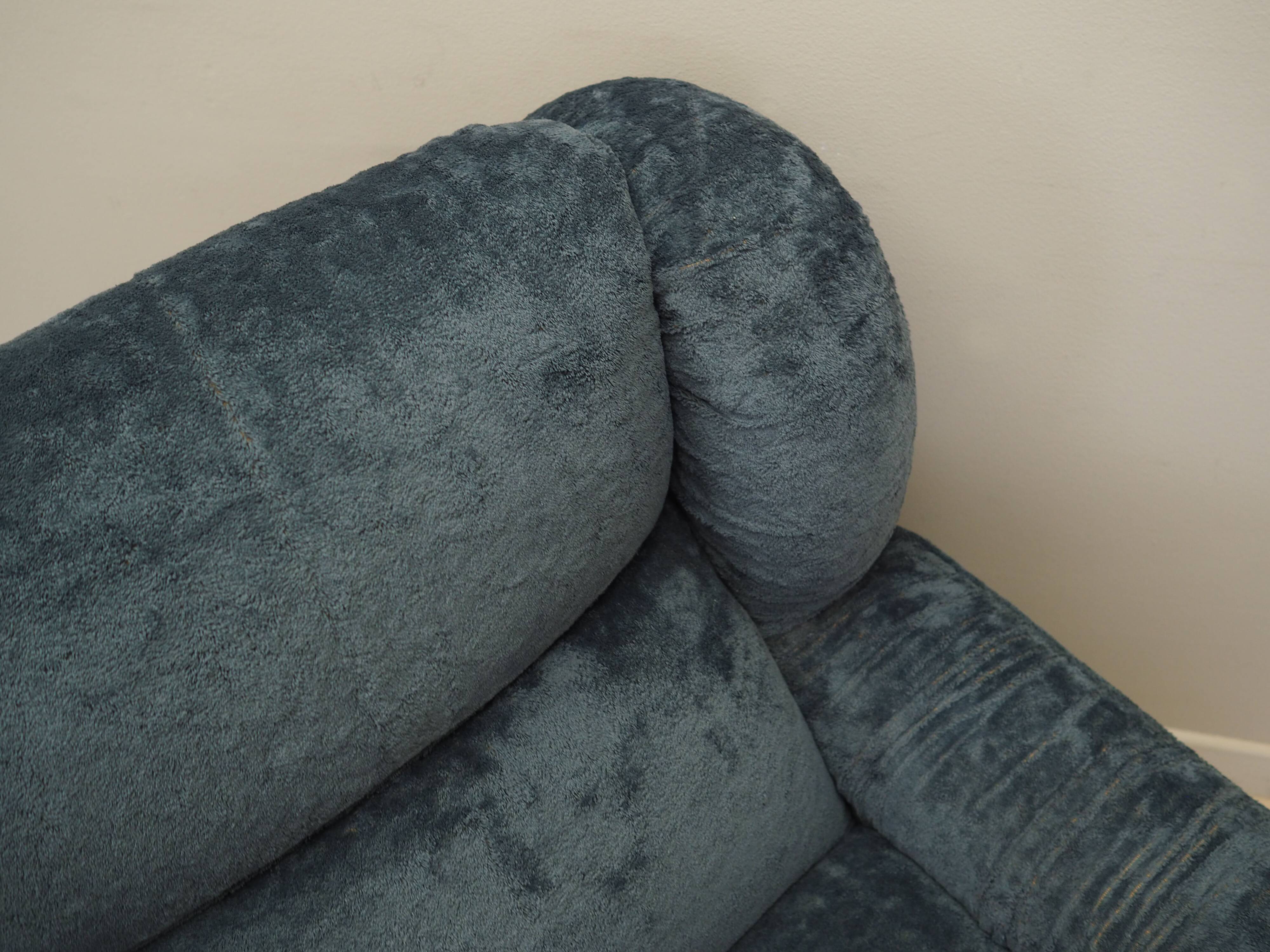 Navy blue velour sofa, Italian design, 1970s, production: Italy