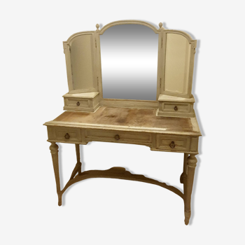 Old dressing table