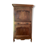 Cabinet vendeen ancien du 19e siecle en noyer