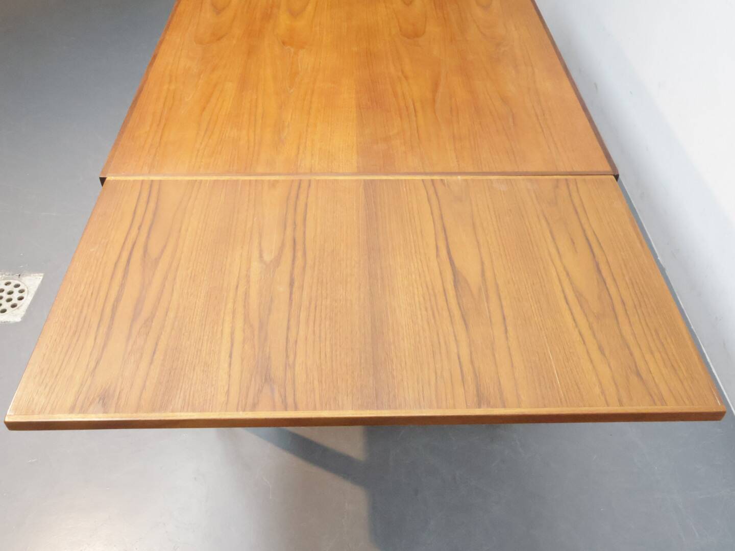 Deense eettafel teak uitschuifbaar