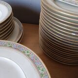 Table service 83 pieces Lions of faience Limoges