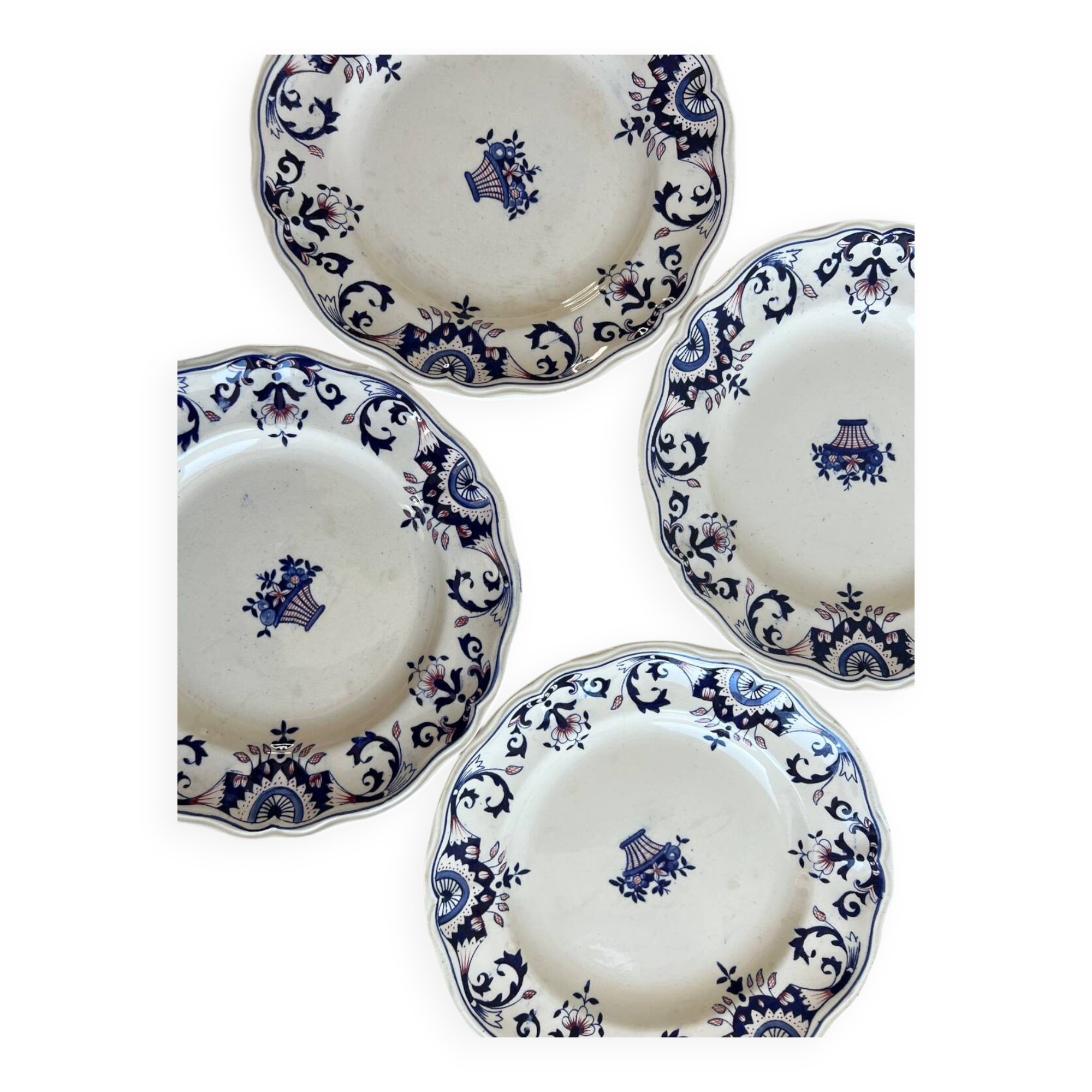 Longchamp France dinner plates, Rouennais model
