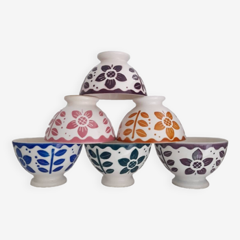 Série de 6 bols anciens à motif floral Boch