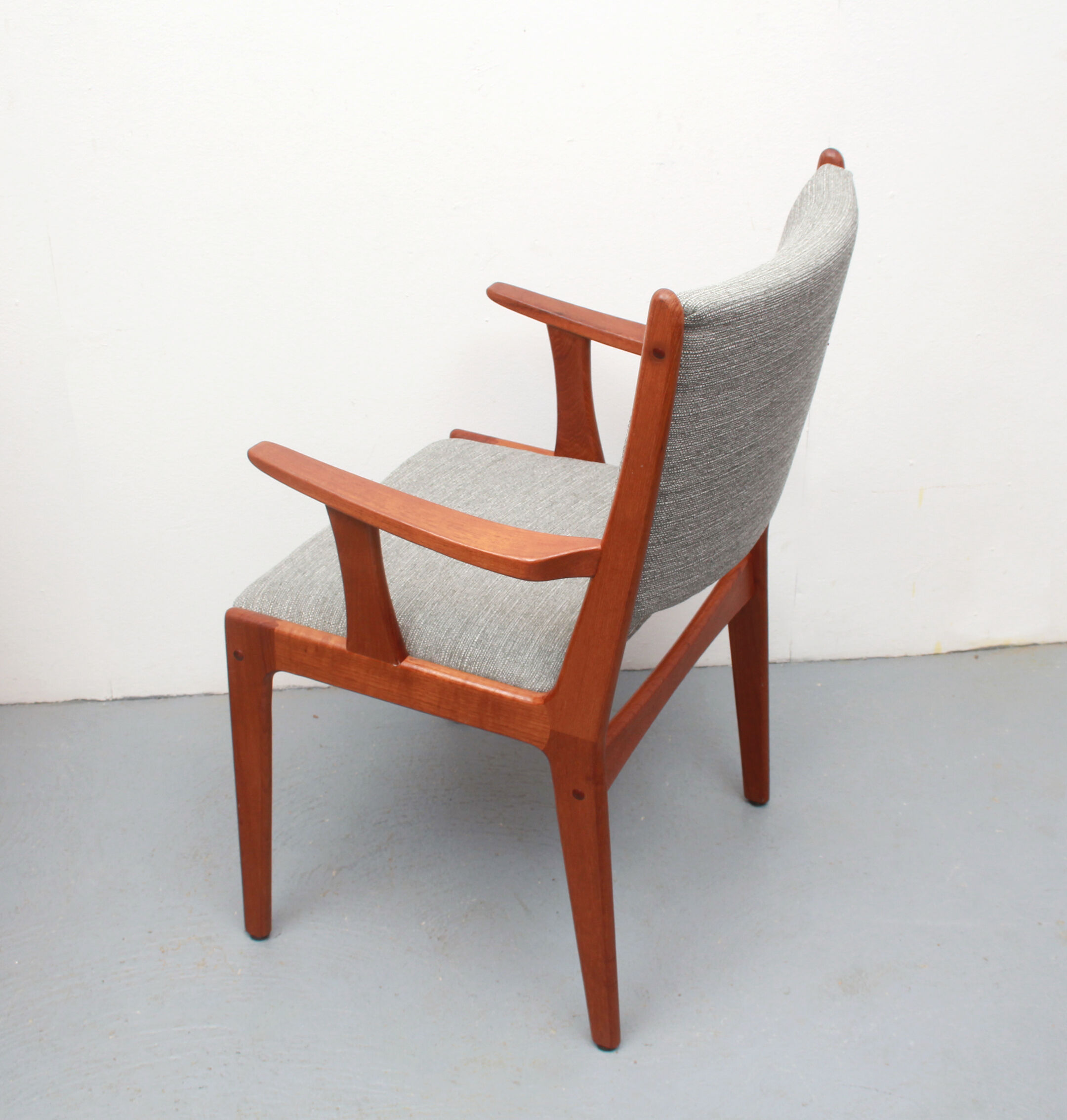 Fauteuil en teck danois des années 1960, Johannes Andersen pour Uldum