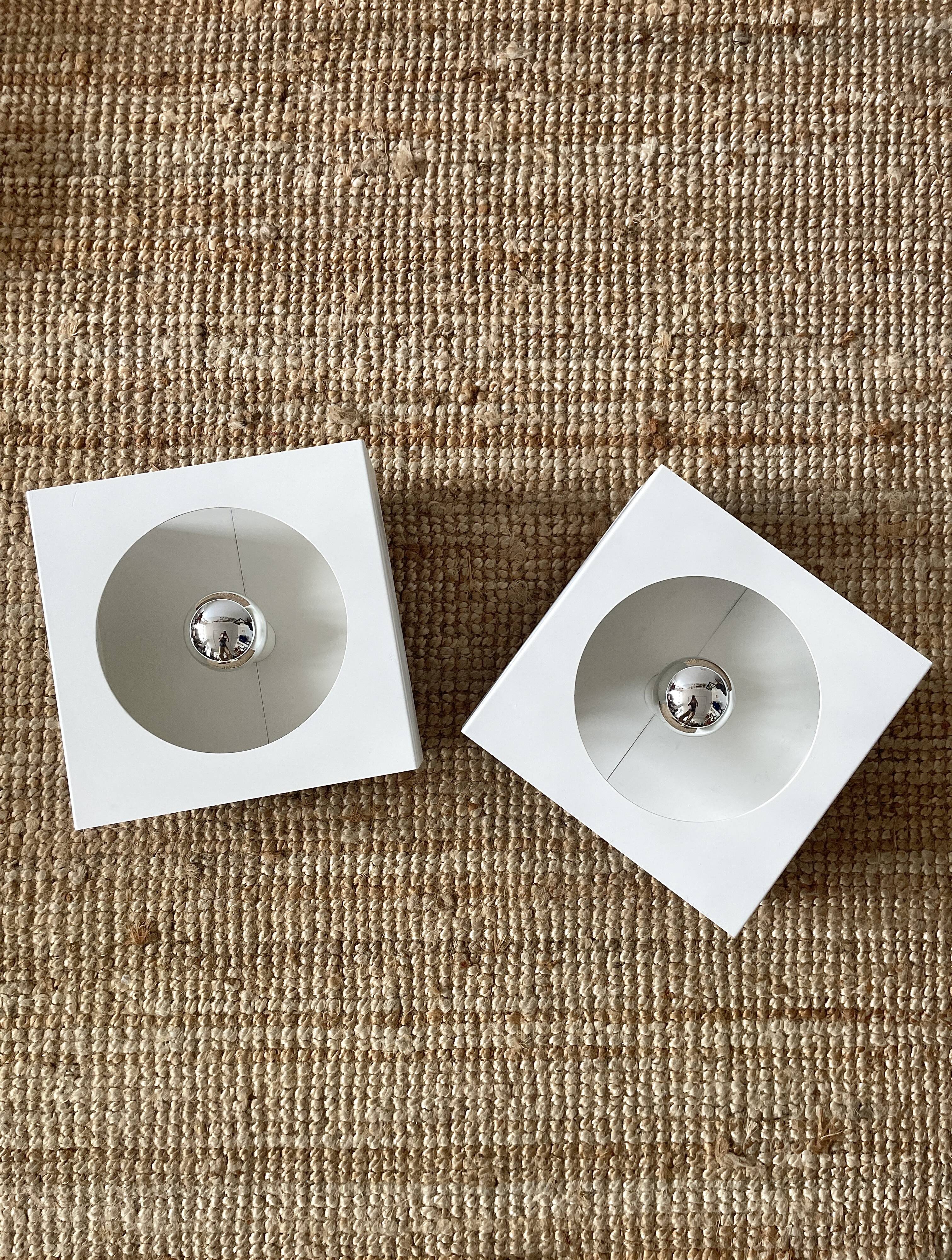 Pair of Disderot wall lights model 2091