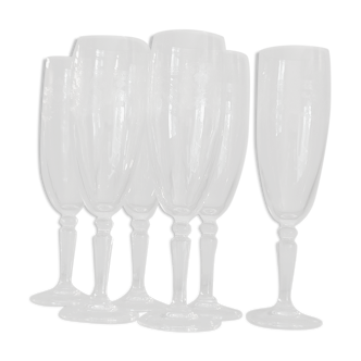 Lot of six glasses of champagne