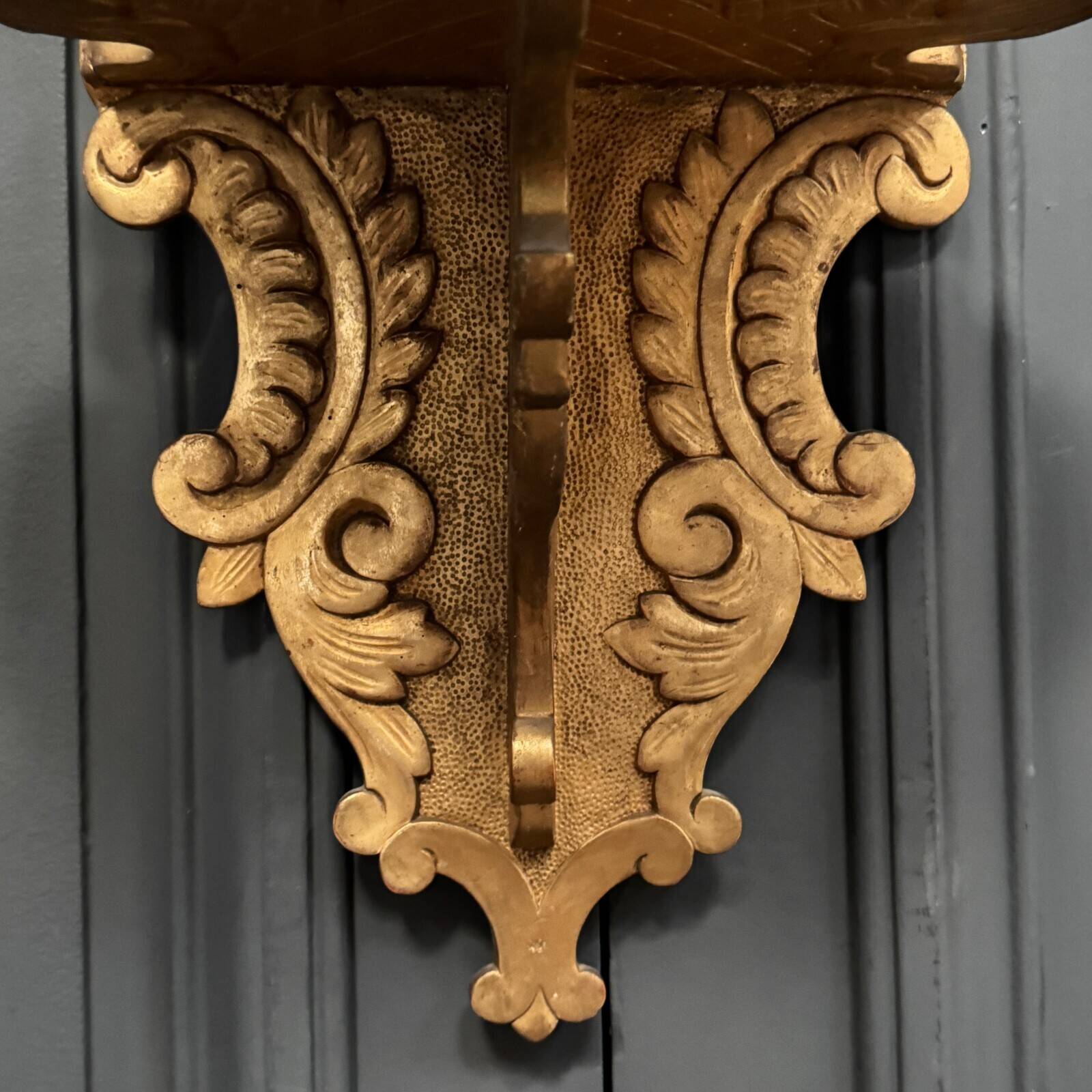 19th century carved gilded wood ottoman shelf