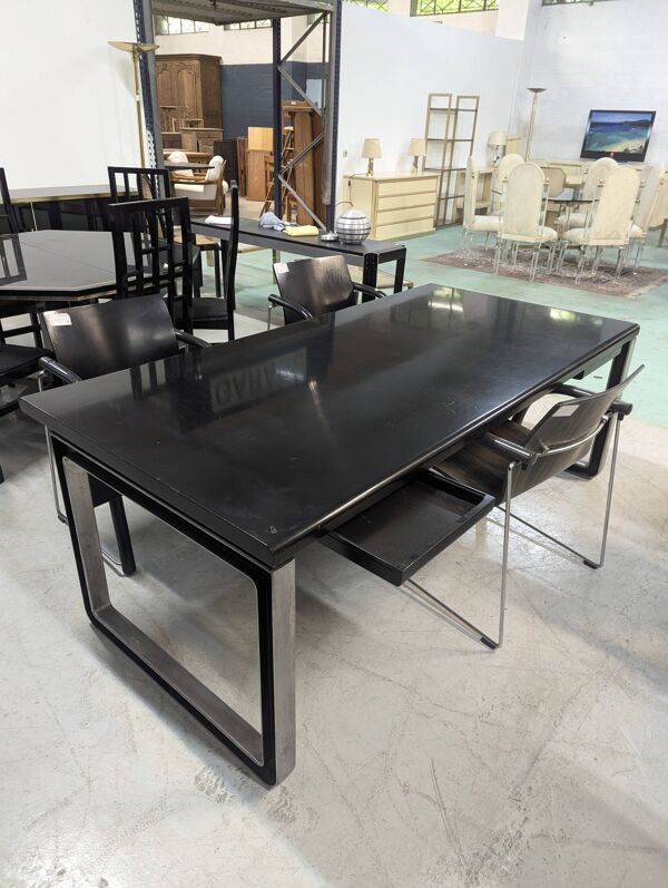 Bureau Tecno T333 par Eugenio Gerli et Osvaldo Borsani