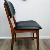 Pair of scandinavian chairs