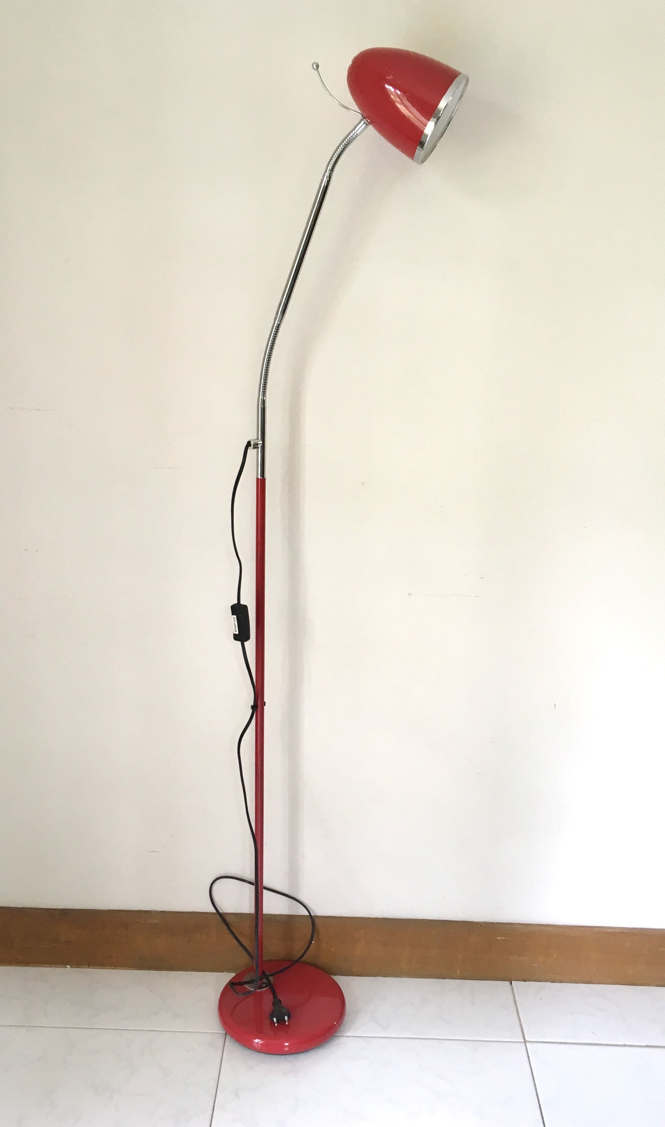 Vintage standing lamp