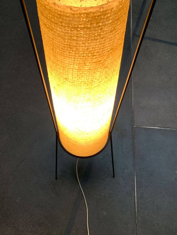 Mid-century minimalist floor lamp by Hesse Leuchten, 1960s.
