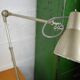 Lumina vintage industrial lamp.