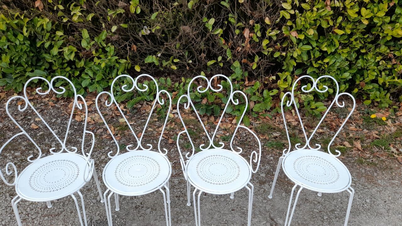 Garden furniture in wrought iron early 20th century