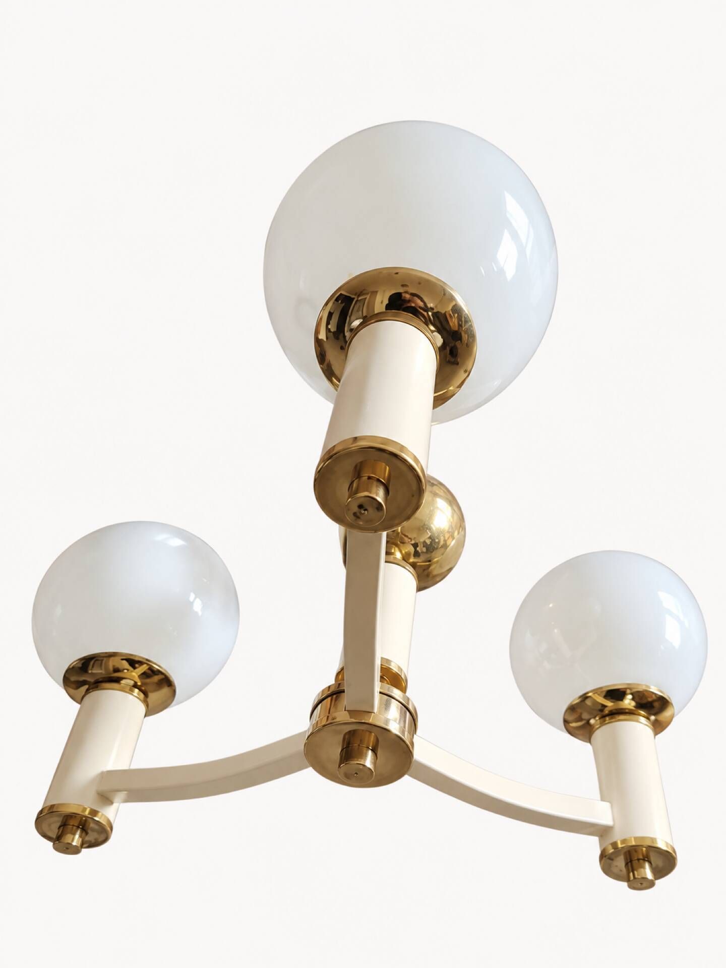 French vintage chandelier delmas montauban – 3 globes, ivory and gold
