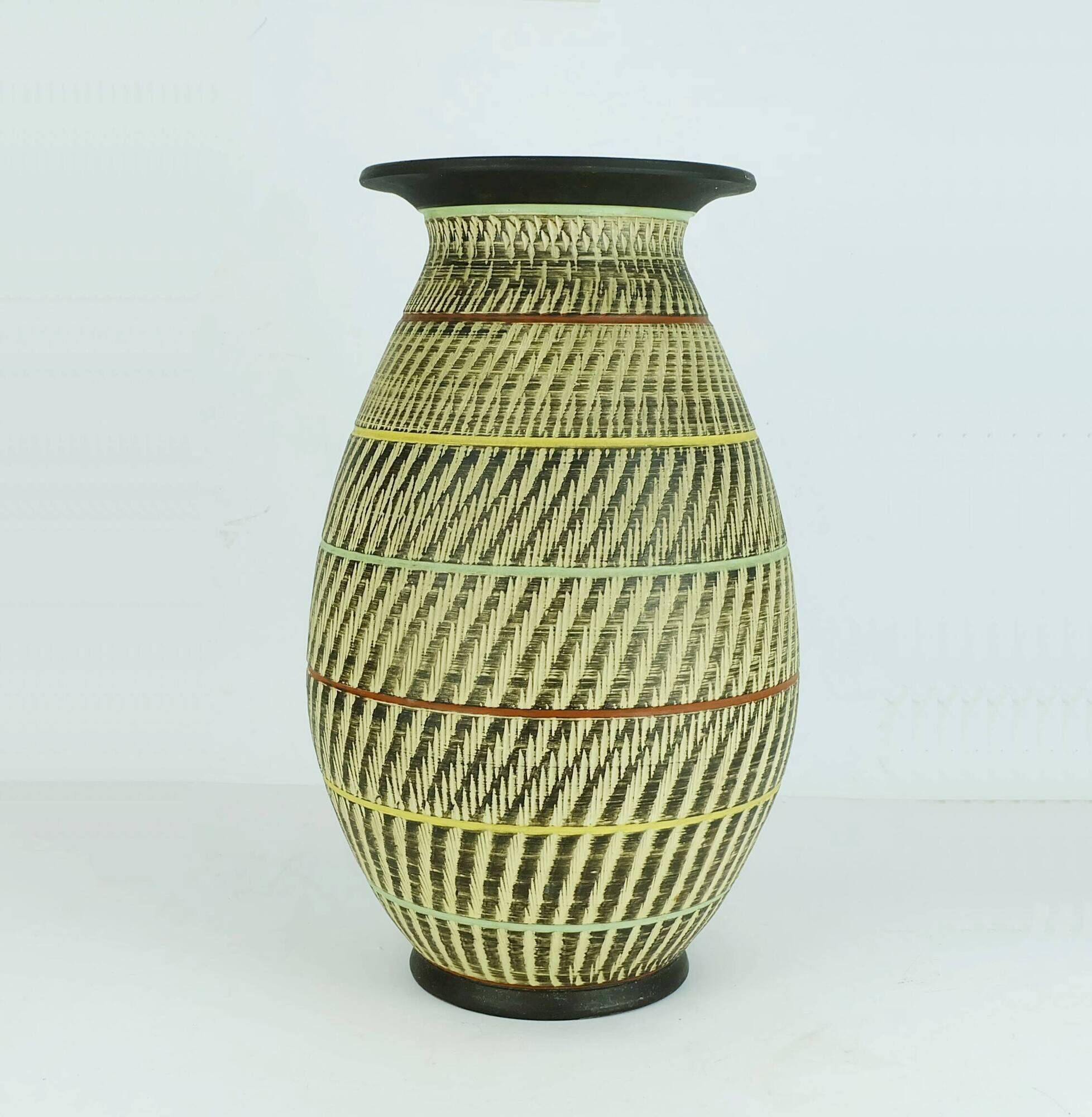 duemler & breiden 1950's mid century VASE floorvase model 32/35 sgraffito