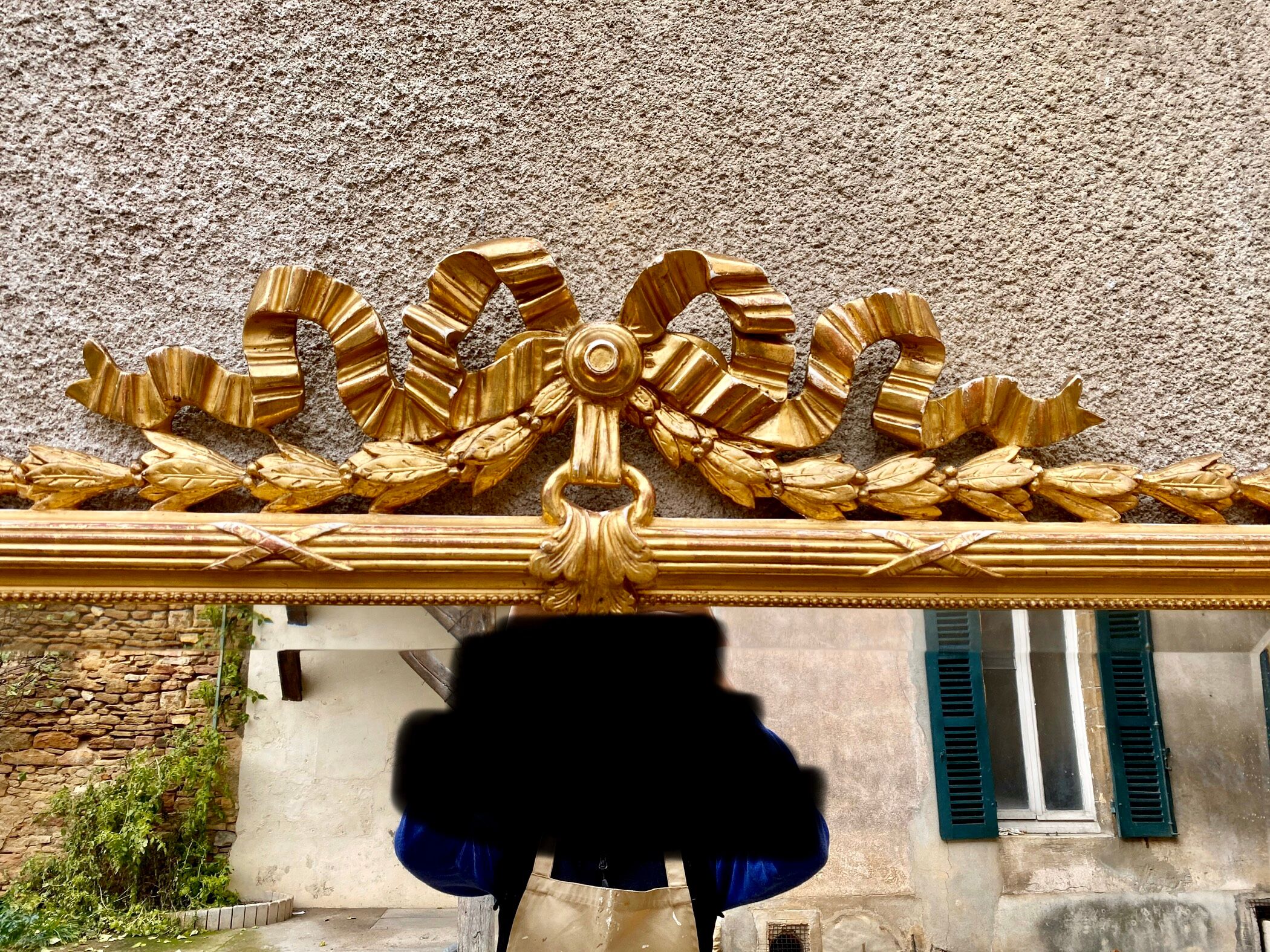 Louis XVI style mirror in gilded wood 176x109cm