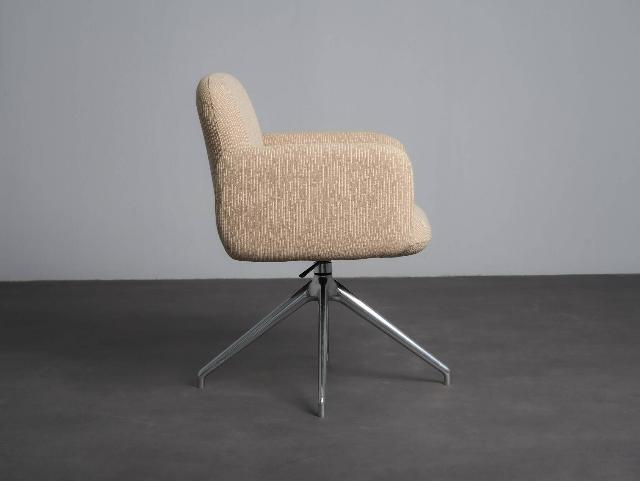 Switch Low Office Chair by Stefan Scholten for Puik Design