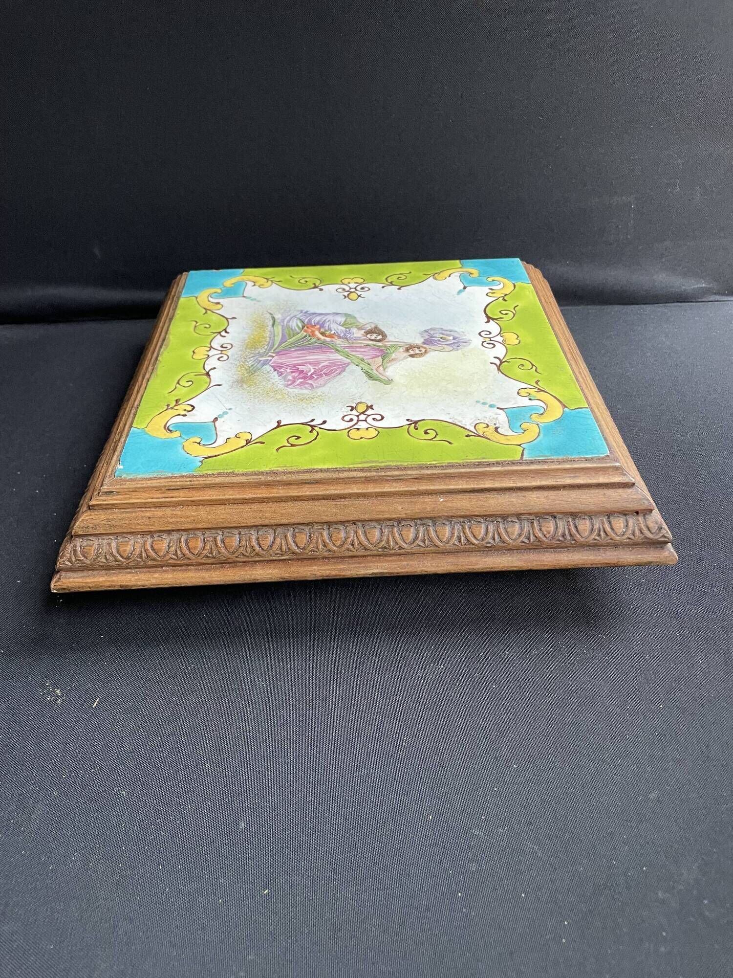 Dessous de plat  Famille Gambier - Paris J G Givet -