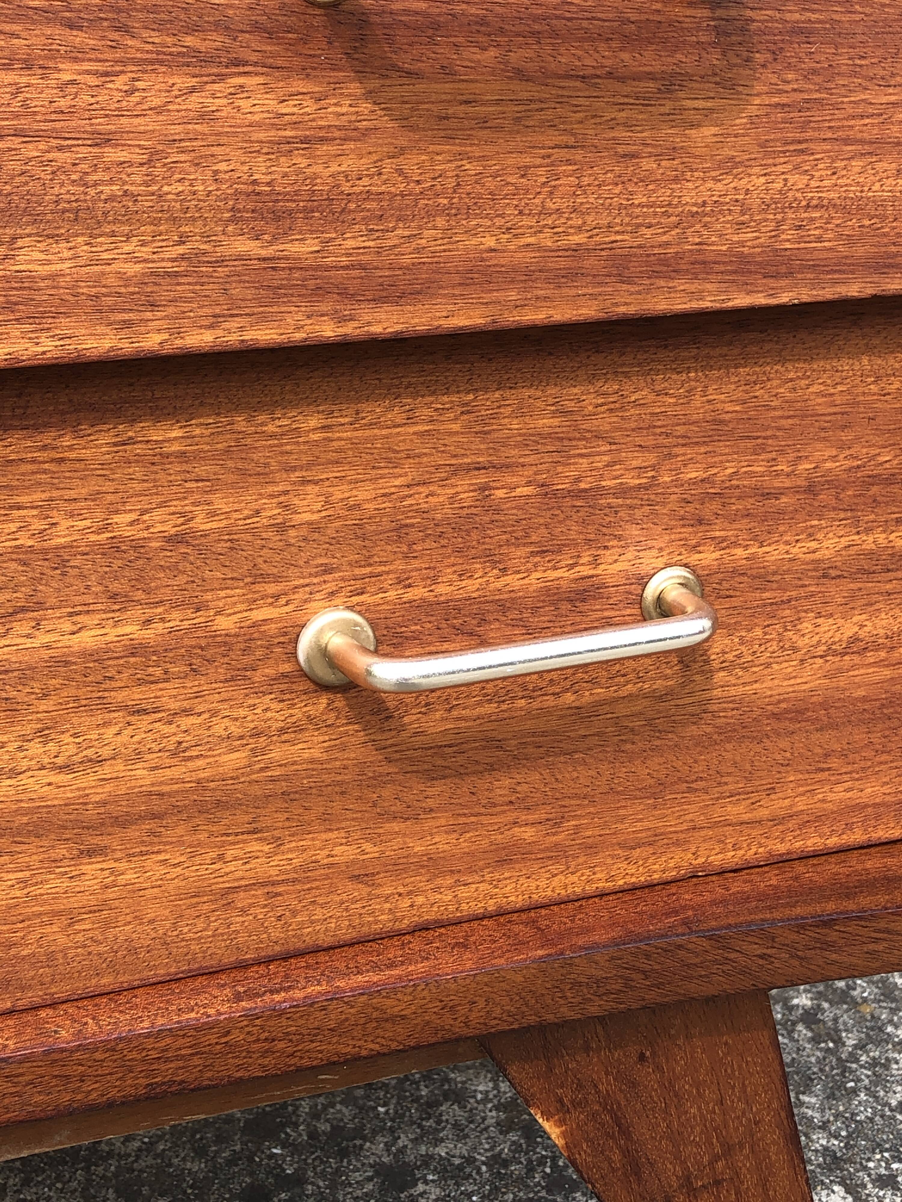 Commode vintage scandinave, pieds compas