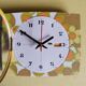 Horloge formica vintage pendule murale silencieuse rectangulaire "Odo fleurs"