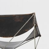 Chaise longue papillon Artifort F675