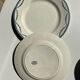 2 assiettes terre de fer Modèle Vincennes manufacture Salins