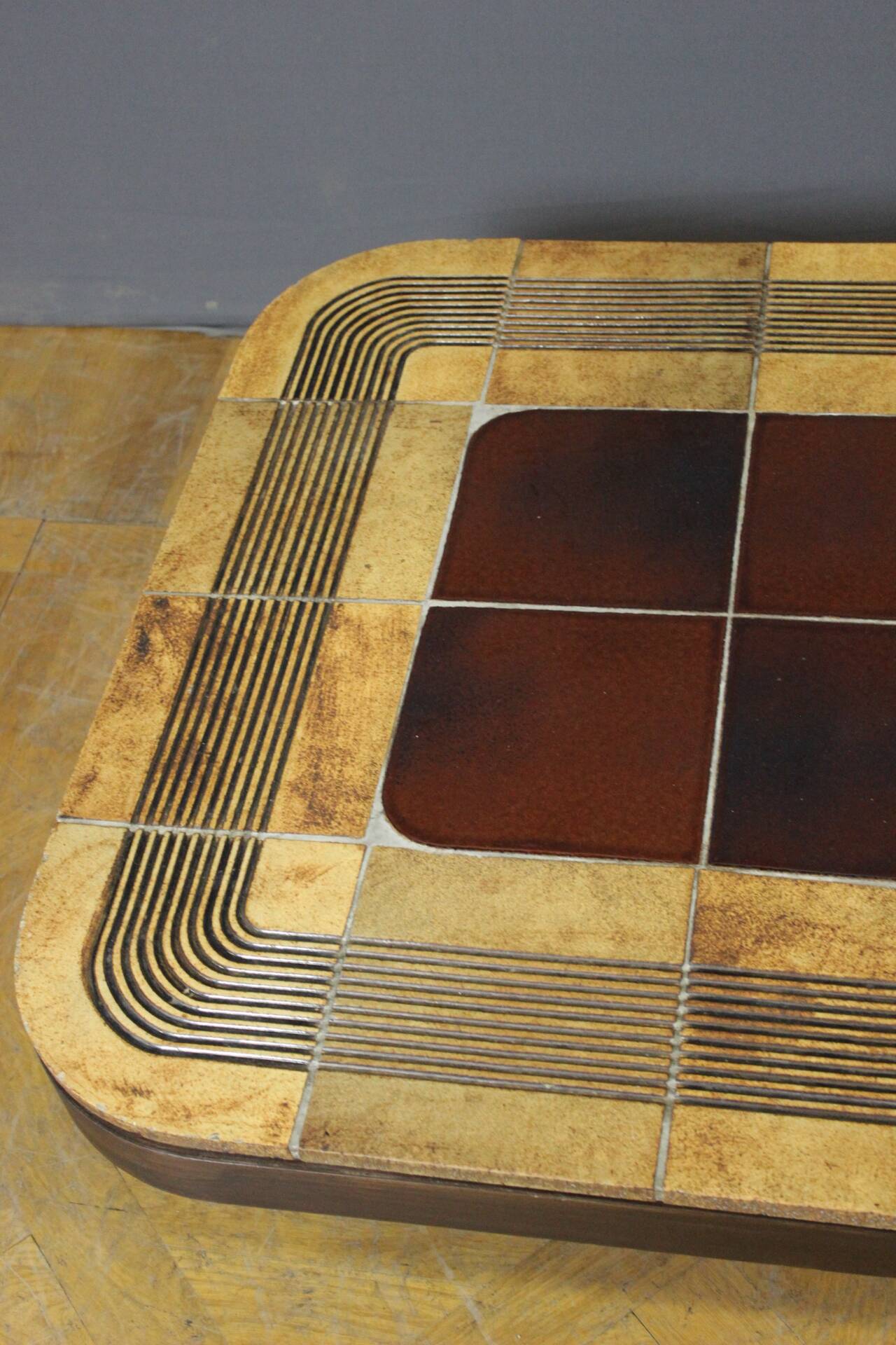 Coffee table by Roger Capron, model Mambo, 1974.