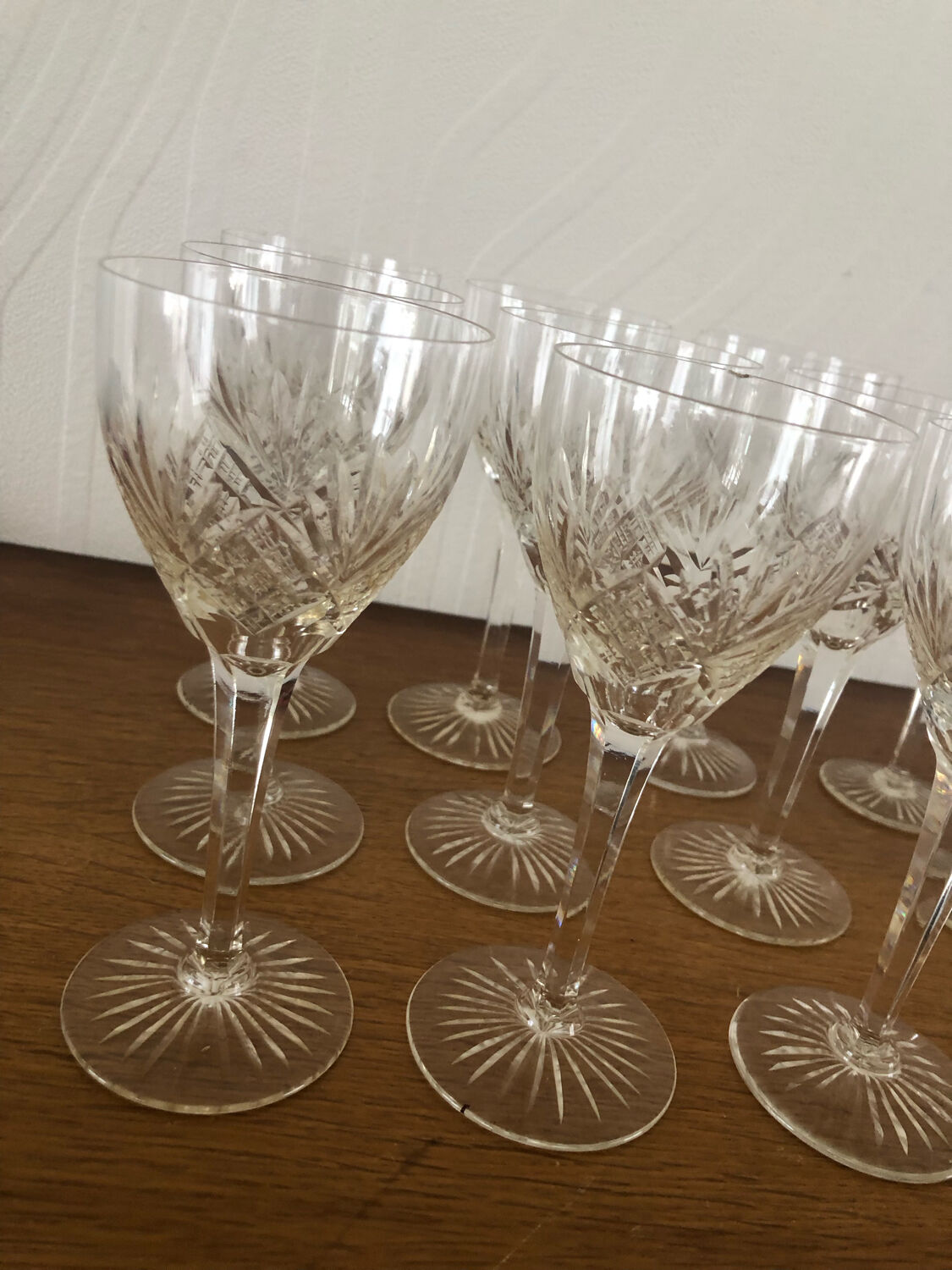 Chiseled crystal glass set