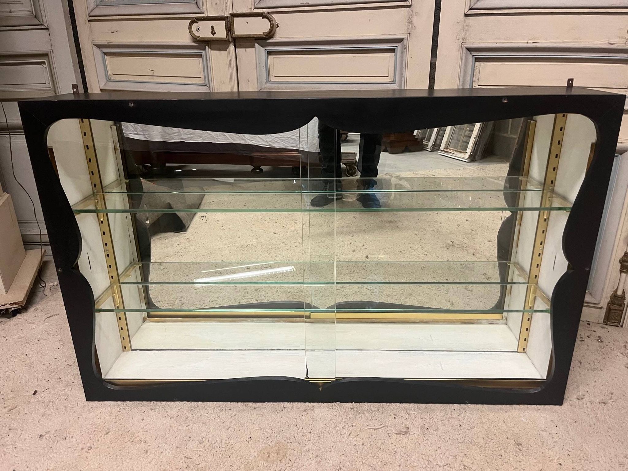 Paire de vitrines de magasin, années 70