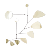 Mobile moderniste en laiton 65  x 70 cm