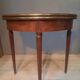 Table demi lune en acajou
