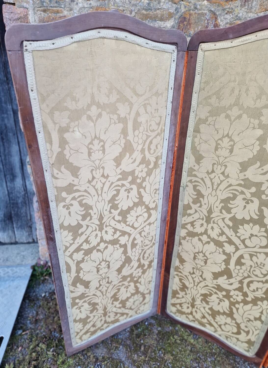Late 19th century screen with 3 leaves