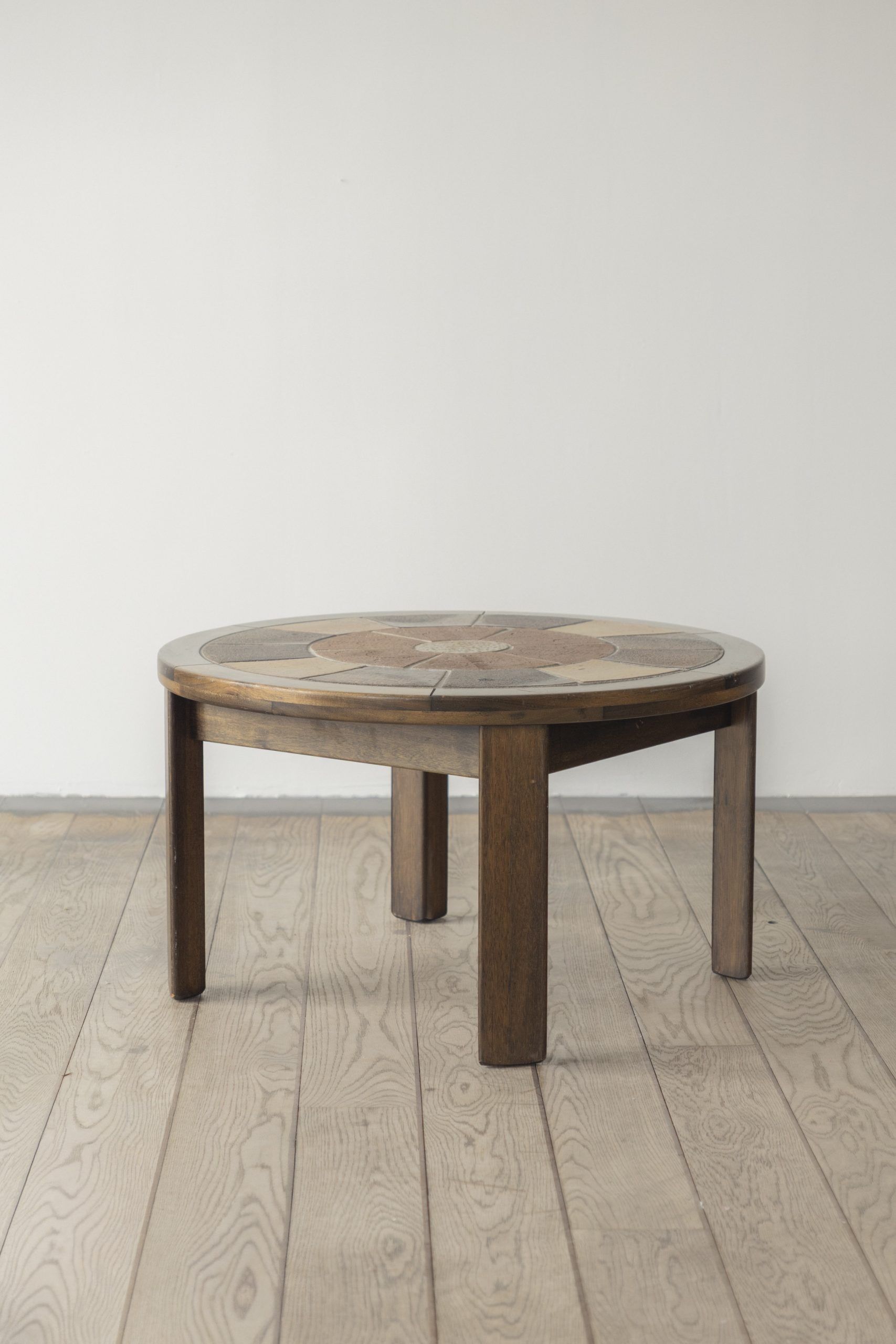 Tue Poulsen, coffee table