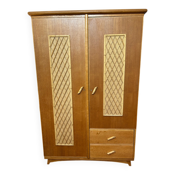 Armoire chêne clair rotin et raphia vintage 1950