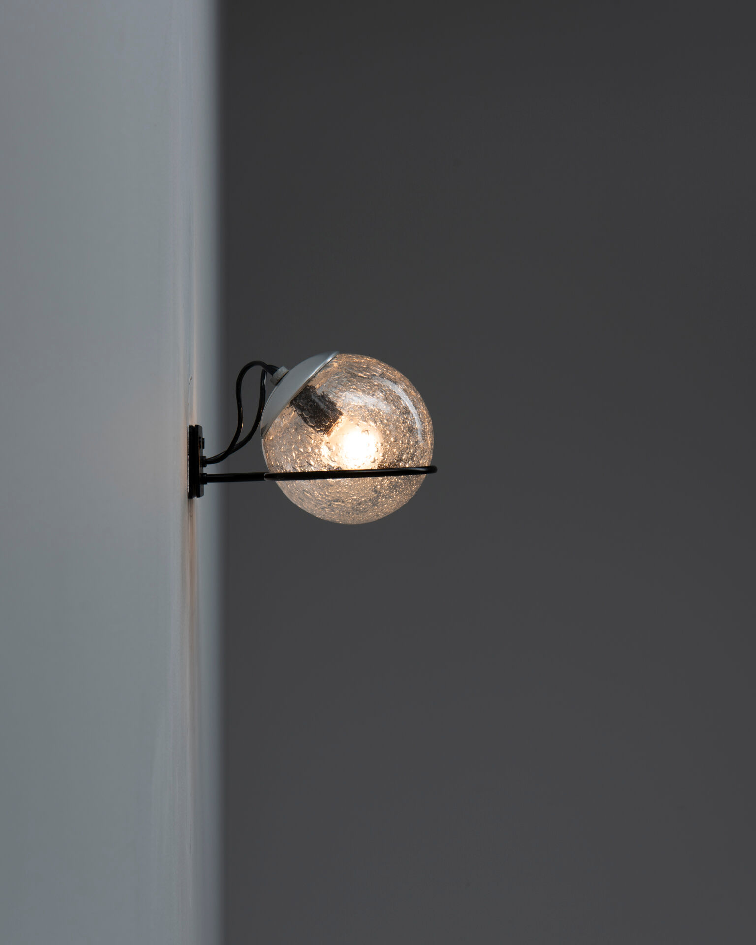 372/2 wall light by Gino Sarfatti for Arteluce Italy 1950s