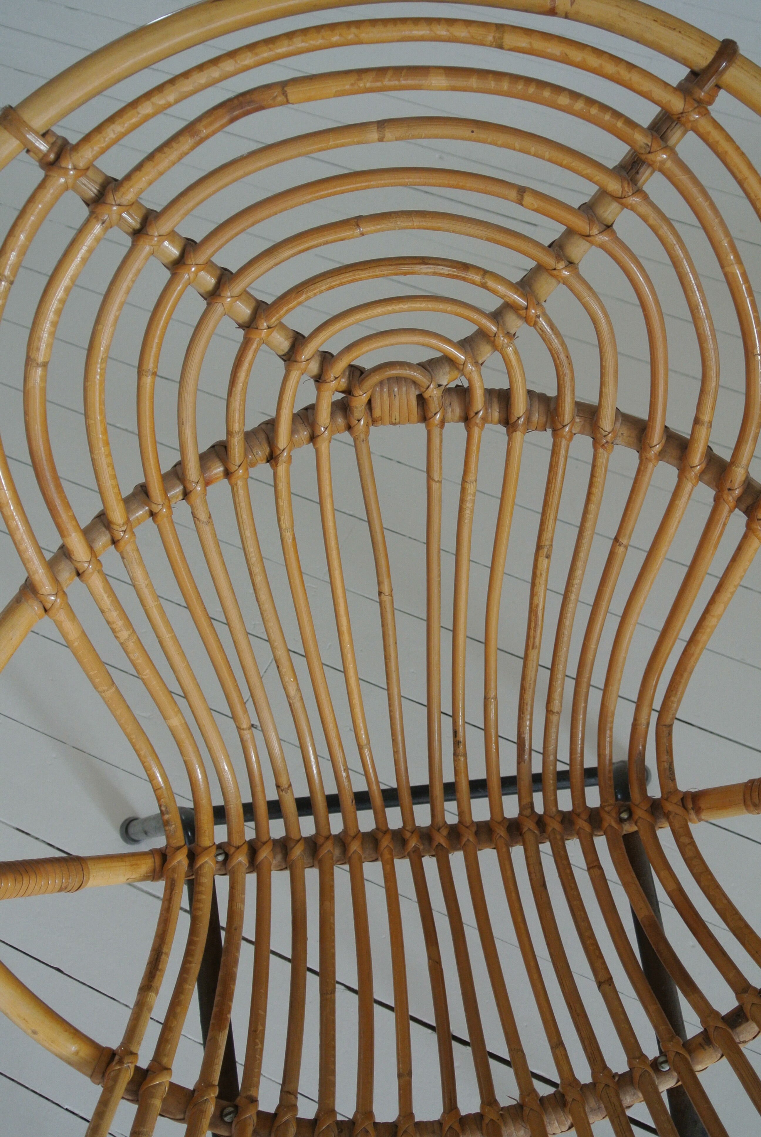 Fauteuil en rotin des années 50