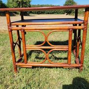 Bureau en bambou et rotin