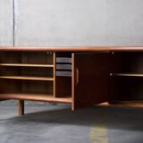 Enfilade conçue par Ib Kofod Larsen pour Faarup