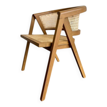 Curved 'Wabisabi' dining chair