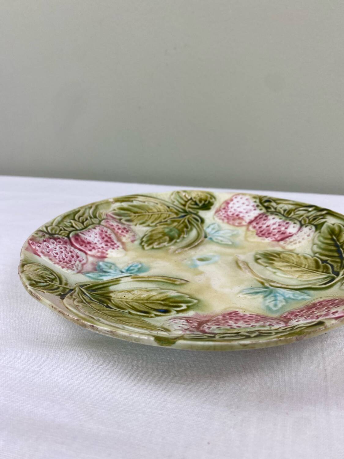 Strawberry slushie plate