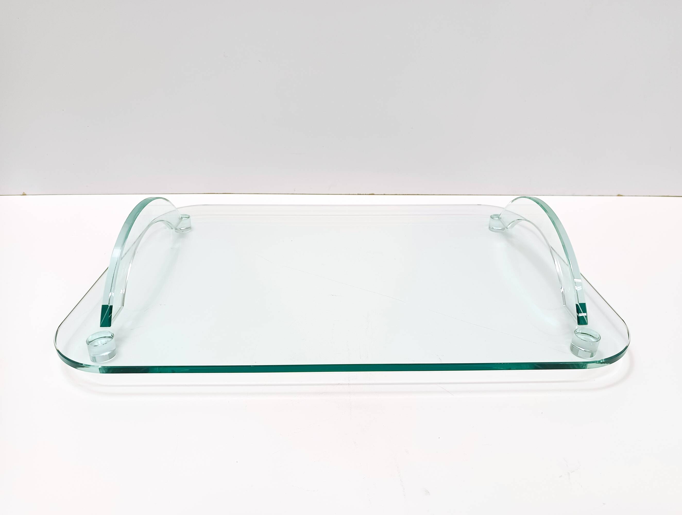 Plateau en verre transparent dans le style de Fontana Arte, Italie, années 1980.
