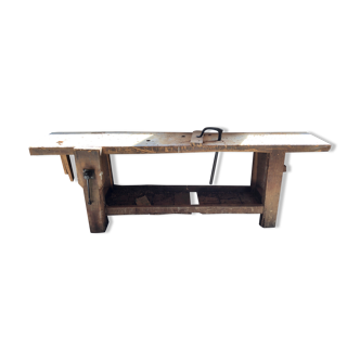 Carpenter's workbench