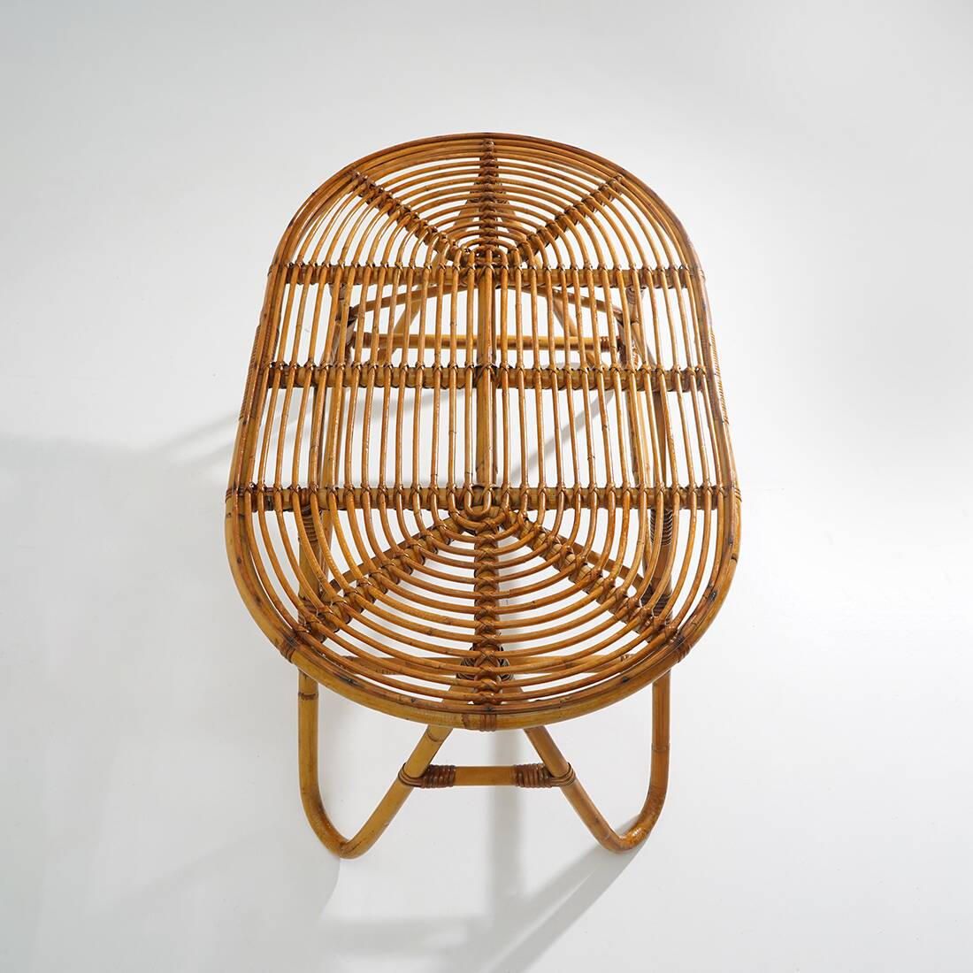Table basse ovale en osier, années 1950